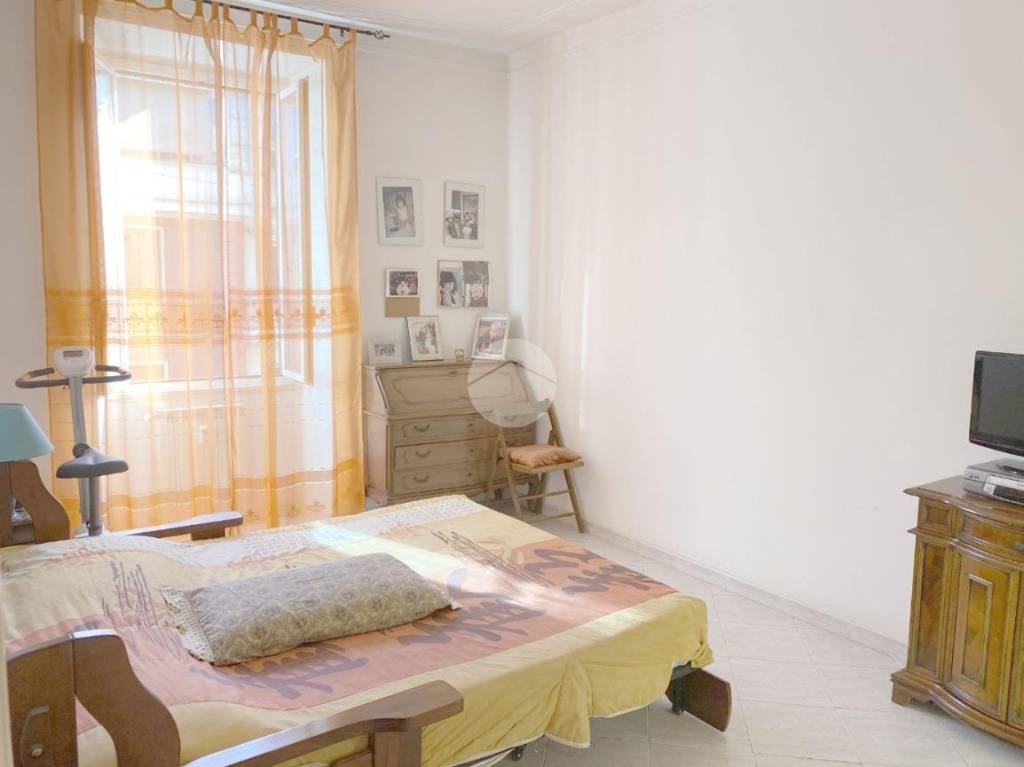 appartamento in vendita a Roma in zona Appio Latino