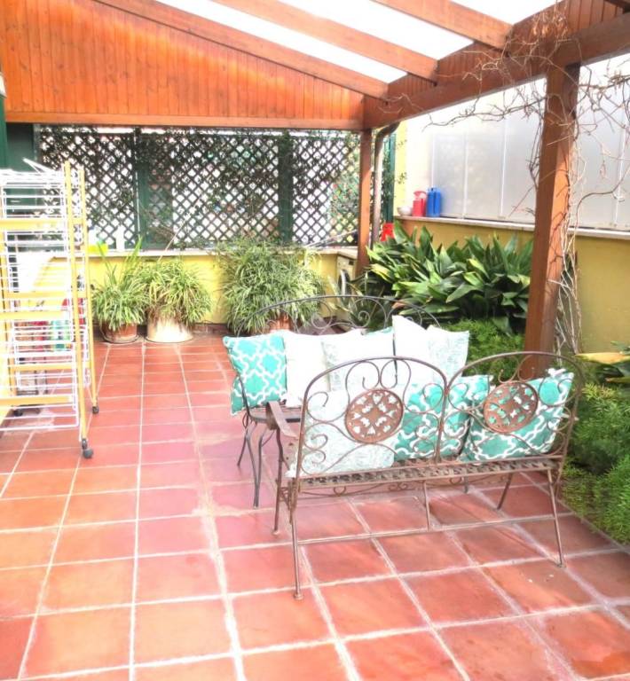 appartamento in vendita a Roma in zona Appio Latino