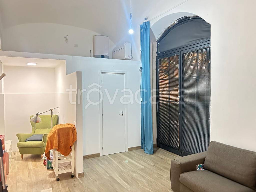 locale di sgombero in vendita a Roma in zona Esquilino