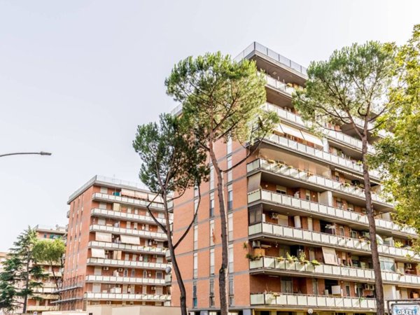 appartamento in vendita a Roma in zona Cinecittà