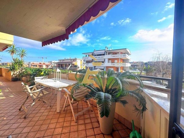 appartamento in vendita a Roma in zona Mezzocammino