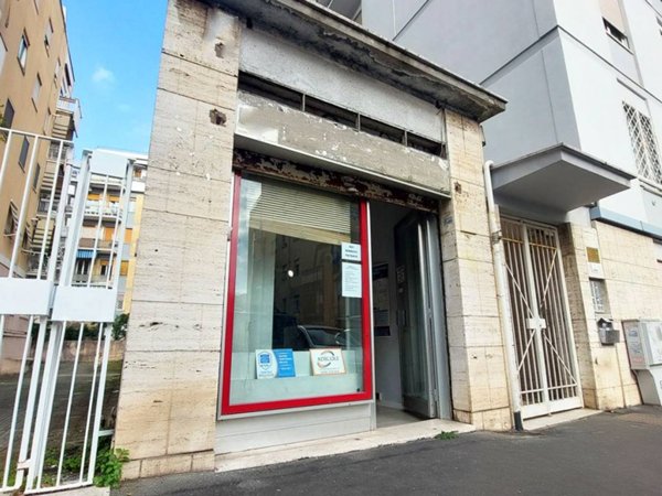 negozio in vendita a Roma in zona Gianicolense