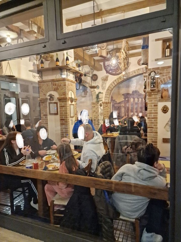 negozio in vendita a Roma in zona Collatino
