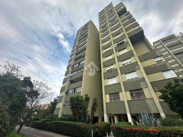 appartamento in vendita a Roma in zona Ardeatino