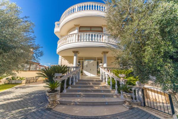 casa indipendente in vendita a Roma in zona Borghesiana