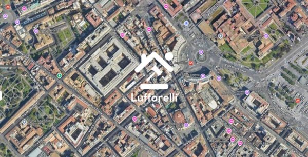 appartamento in vendita a Roma in zona Rione Monti/Campitelli
