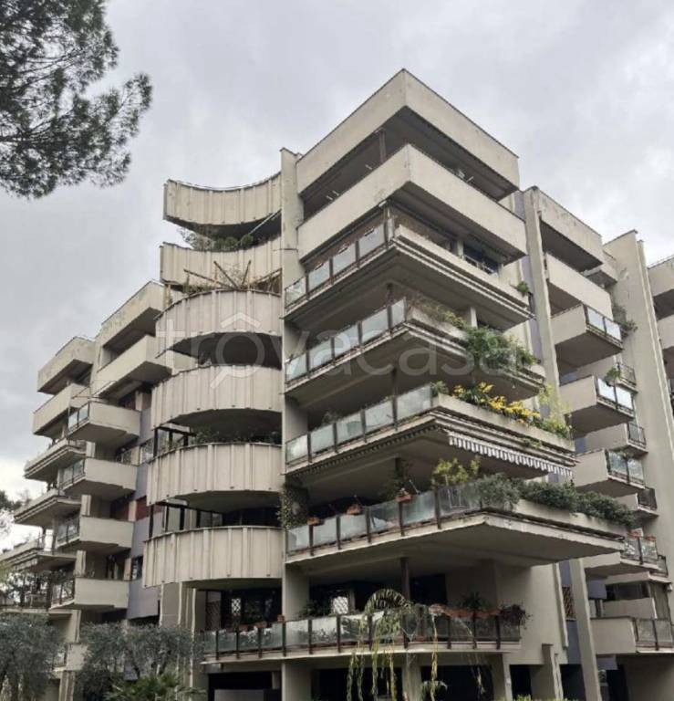 appartamento in vendita a Roma in zona Giuliano Dalmata
