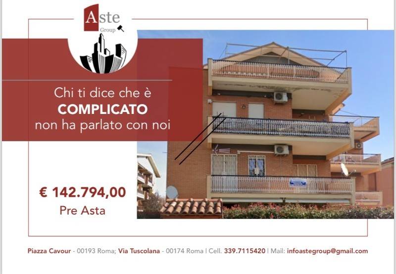 appartamento in vendita a Roma in zona Casal Morena
