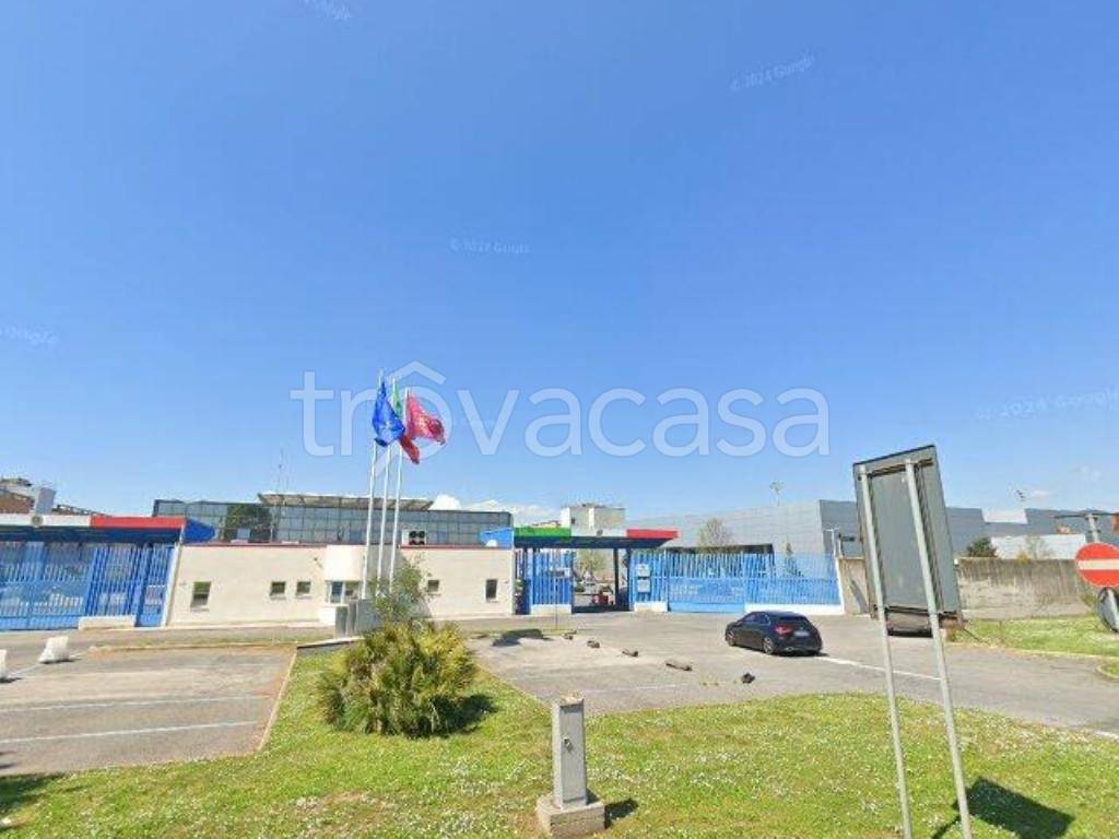 negozio in vendita a Roma in zona Portuense