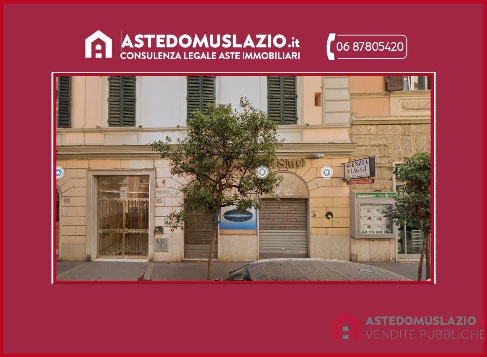 locale commerciale in vendita a Roma in zona Trieste
