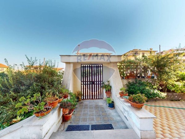 casa indipendente in vendita a Roma in zona Borghesiana