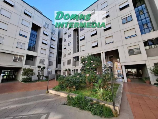 appartamento in vendita a Roma in zona Giuliano Dalmata