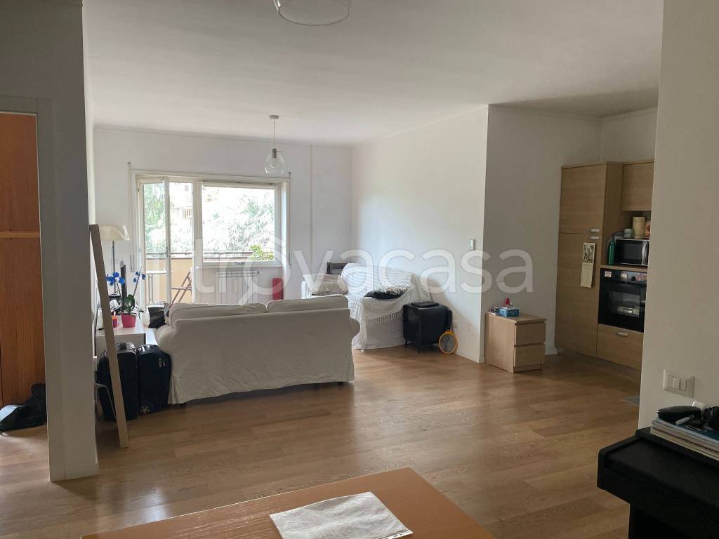 appartamento in vendita a Roma in zona Vigna Murata