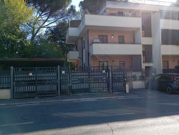 appartamento in vendita a Roma in zona Labaro