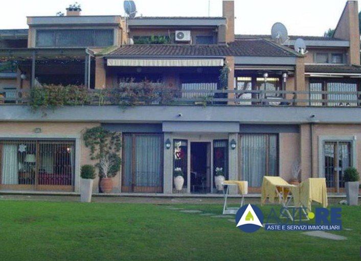 appartamento in vendita a Roma in zona Grottarossa