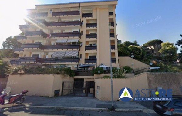 monolocale in vendita a Roma in zona Tomba di Nerone