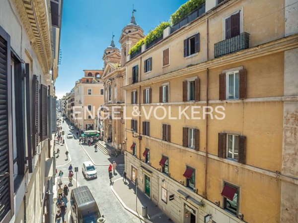 appartamento in vendita a Roma in zona Campo Marzio