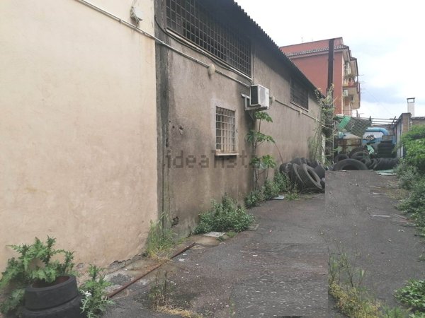 ufficio in vendita a Roma in zona Torre Angela