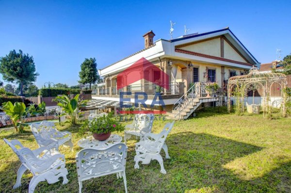 casa indipendente in vendita a Roma in zona Trigoria
