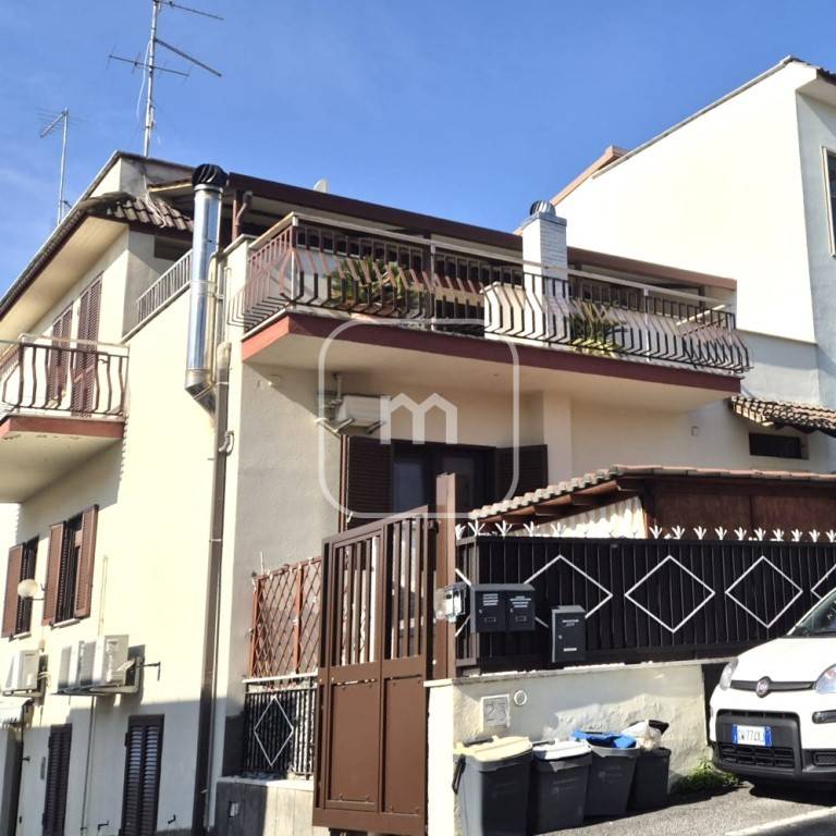 appartamento in vendita a Roma in zona Borghesiana