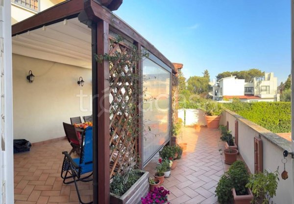 appartamento in vendita a Roma in zona Mezzocammino