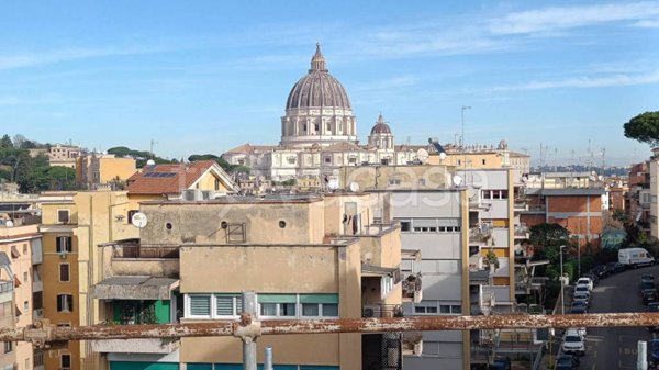 appartamento in vendita a Roma in zona Aurelio