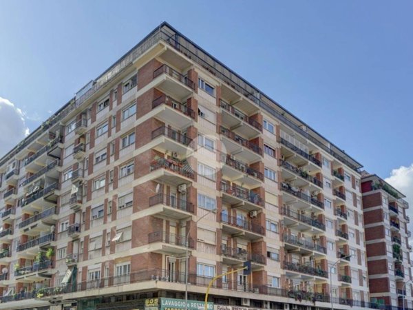appartamento in vendita a Roma in zona Appio Latino