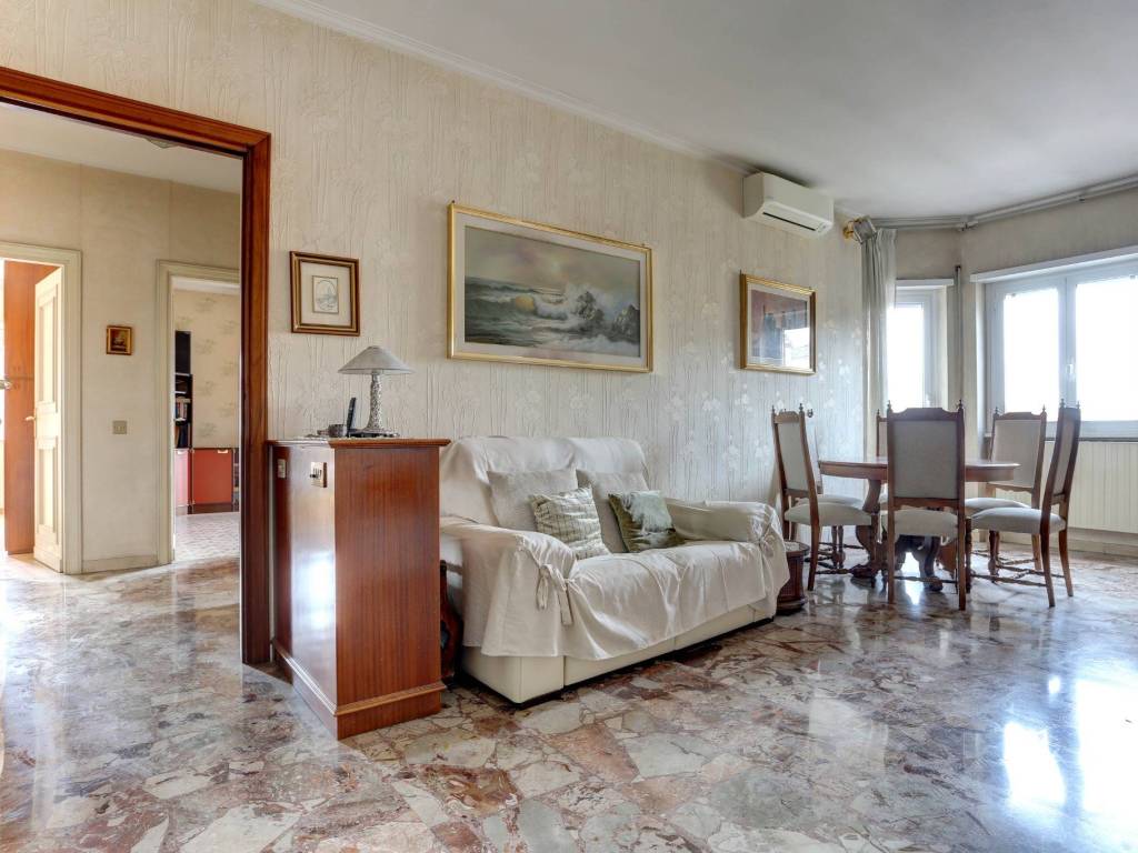 appartamento in vendita a Roma in zona Tor Sapienza