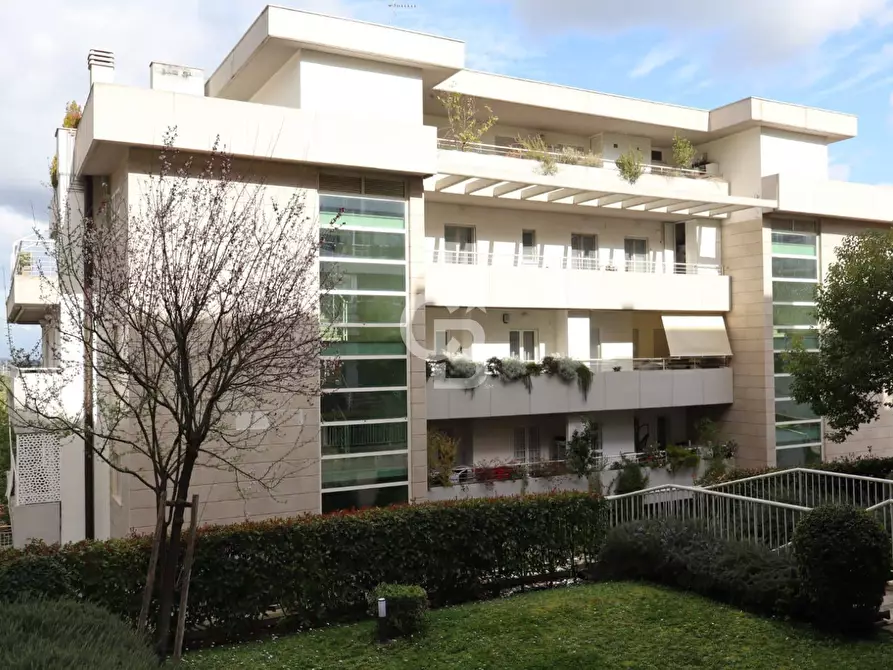 appartamento in vendita a Roma in zona Tor di Quinto