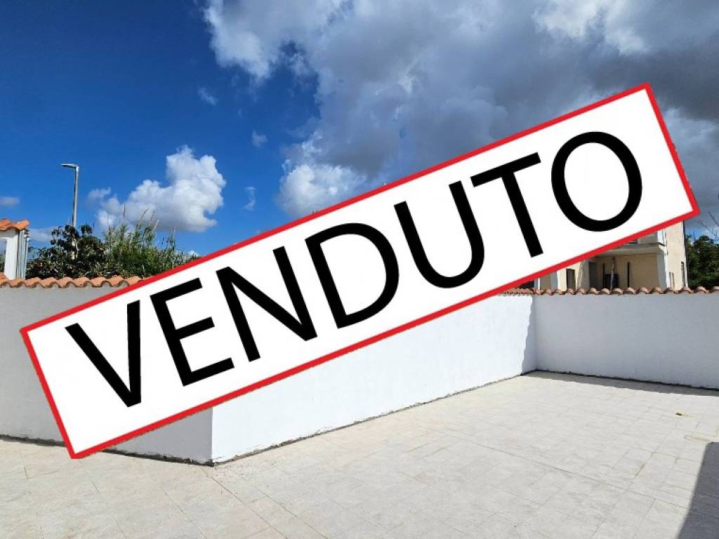 casa indipendente in vendita a Roma in zona Infernetto