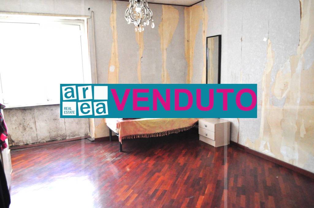 appartamento in vendita a Roma in zona Ardeatino
