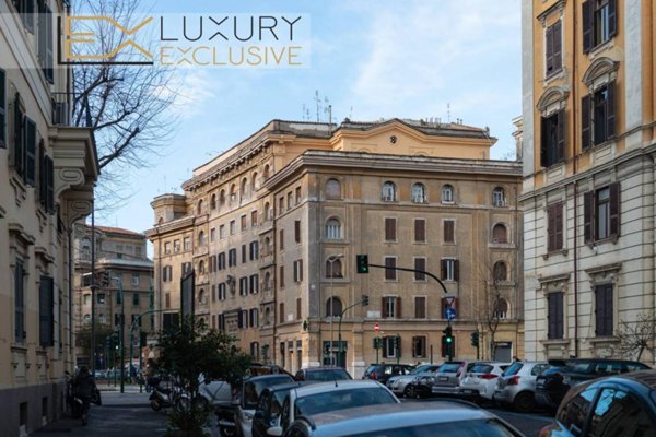 appartamento in vendita a Roma in zona Rione Prati