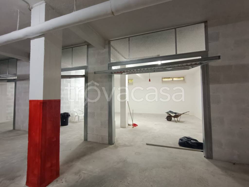 casa indipendente in vendita a Roma in zona Casal Morena