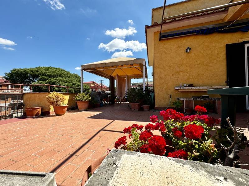 appartamento in vendita a Roma in zona Tor Sapienza