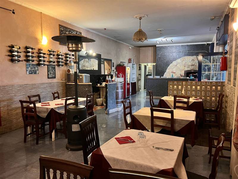 negozio in vendita a Roma in zona Alessandrino