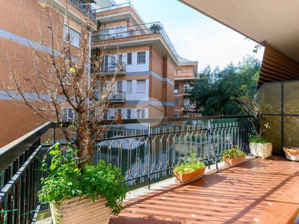 appartamento in vendita a Roma in zona Gianicolense