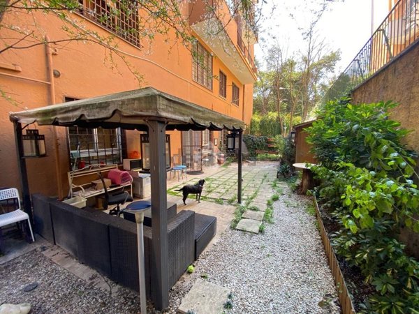 casa indipendente in vendita a Roma in zona Trieste