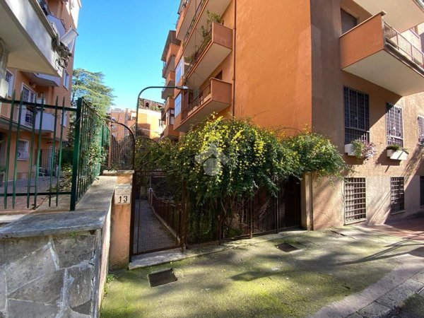 casa indipendente in vendita a Roma in zona Trieste
