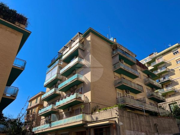 appartamento in vendita a Roma in zona Primavalle