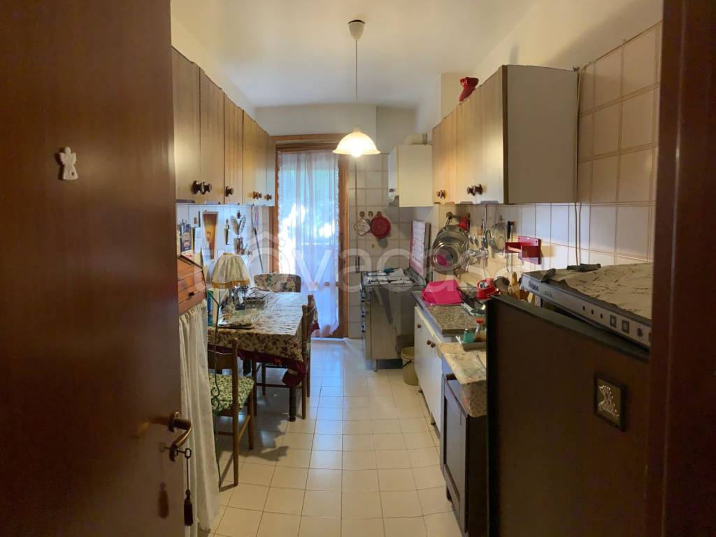 appartamento in vendita a Roma in zona Dragona/Bagnoletto