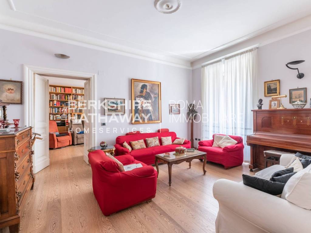 appartamento in vendita a Roma in zona Della Vittoria