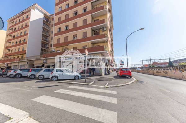 appartamento in vendita a Roma in zona Prenestino-Labicano