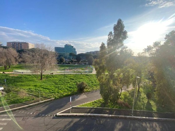 appartamento in vendita a Roma in zona Ardeatino