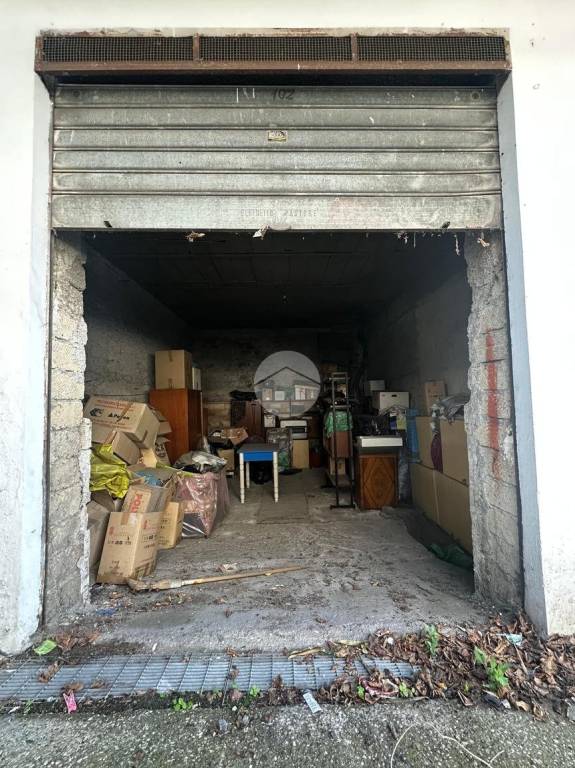 ufficio in vendita a Roma in zona Borghesiana