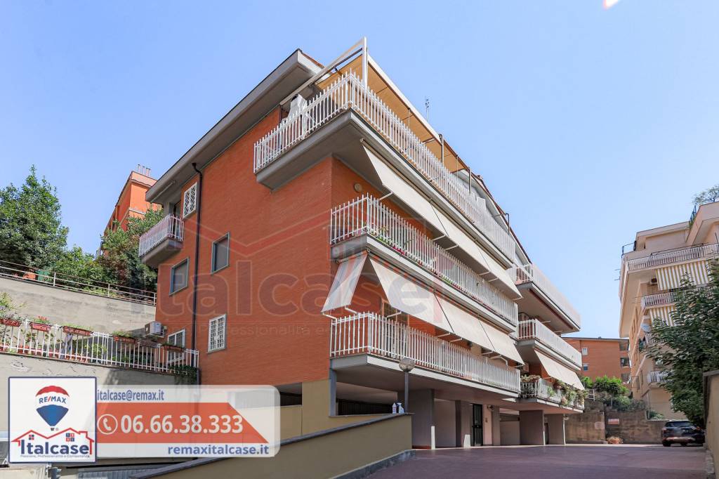 appartamento in vendita a Roma in zona Primavalle