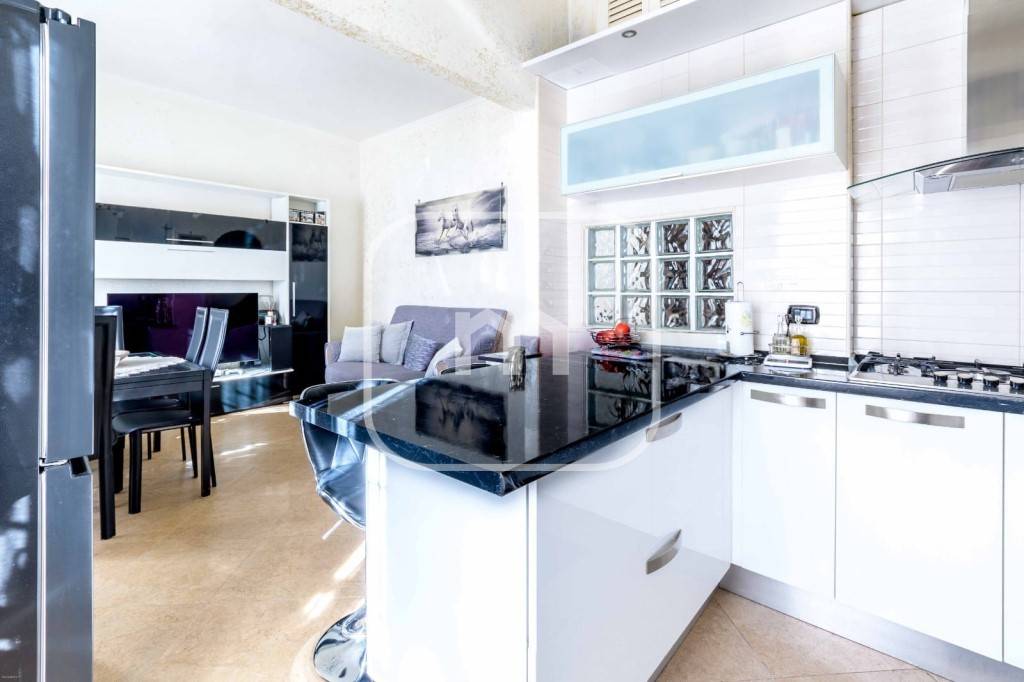 appartamento in vendita a Roma in zona Torre Maura