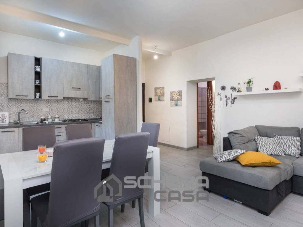appartamento in vendita a Roma in zona Casal Morena