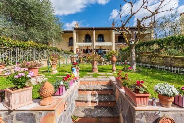 casa indipendente in vendita a Roma in zona Pantan Monastero