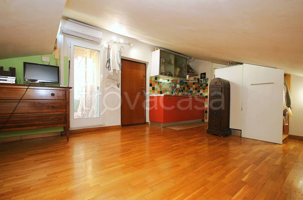 appartamento in vendita a Roma in zona Infernetto