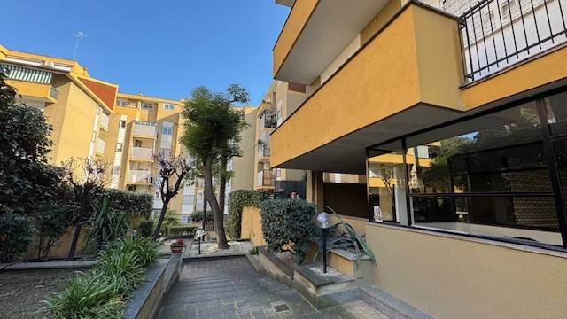 appartamento in vendita a Roma in zona Salario